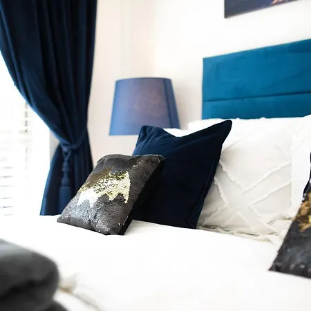 Springfield Four Apartmán *